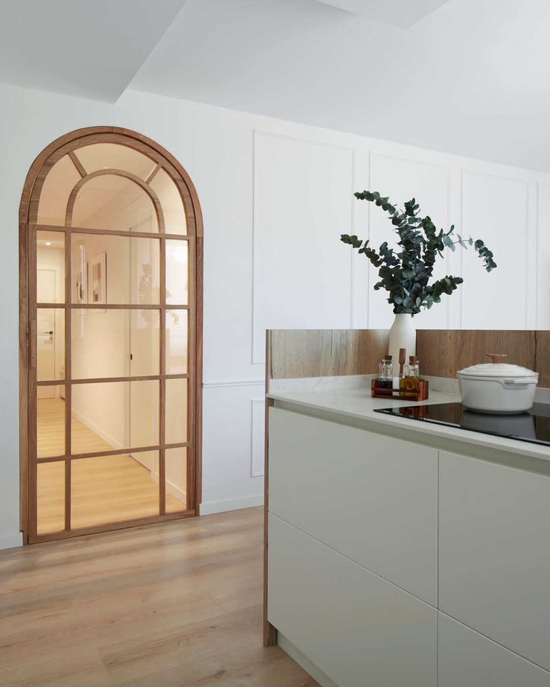 cocina-isla-moderna-interiorismo cocina-isla-moderna-interiorismo