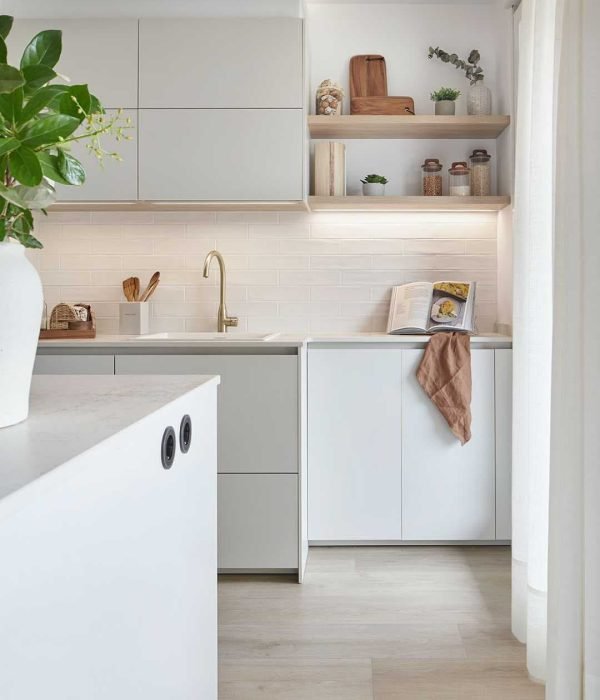 proyecto-interiorismo-salberdin-amaistudio-isla-enchufes