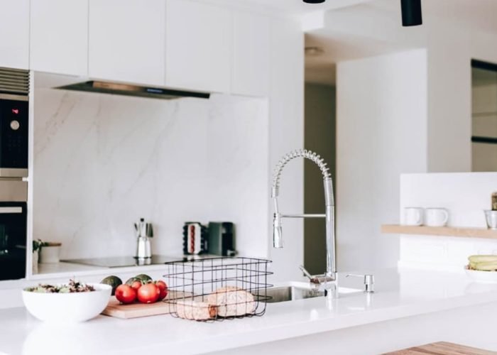 reforma-integral-vivienda-berazubi-tolosa-cocina-blanca07