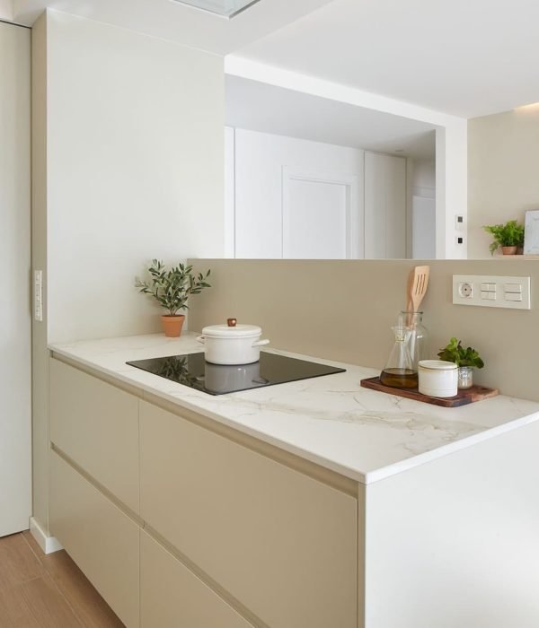 reforma-piso-zumaia-juan-belmonte-isla-cocina14