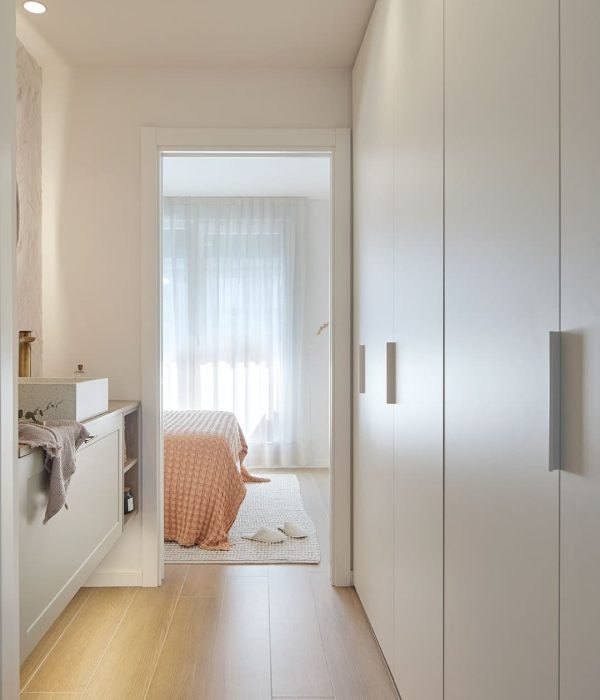 reforma-piso-zumaia-juan-belmonte-vestidor-dormitorio49