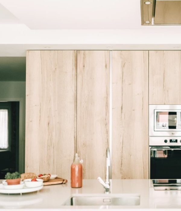 reforma-vivienda-casco-antiguo-tolosa-cocina-madera