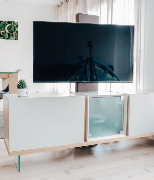 reforma-vivienda-nafarroa-tolosa-mueble-television