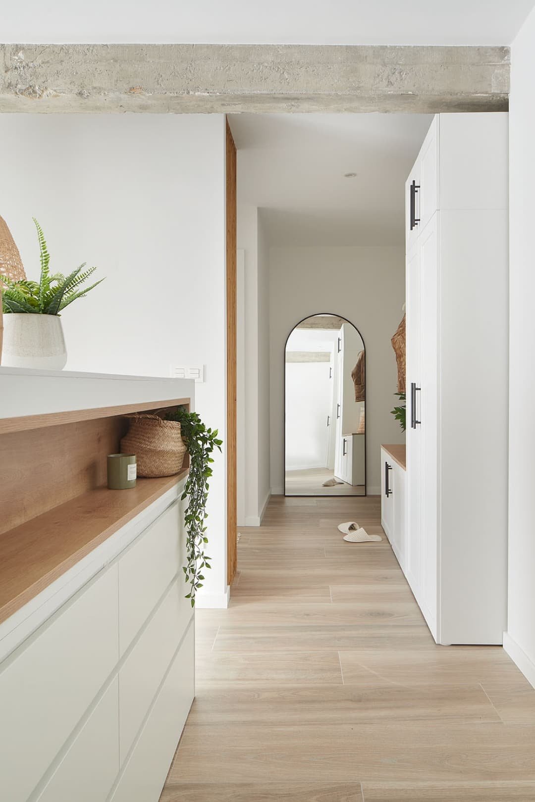 reforma-piso-zarautz-nafarroa-entrada-dormitorio